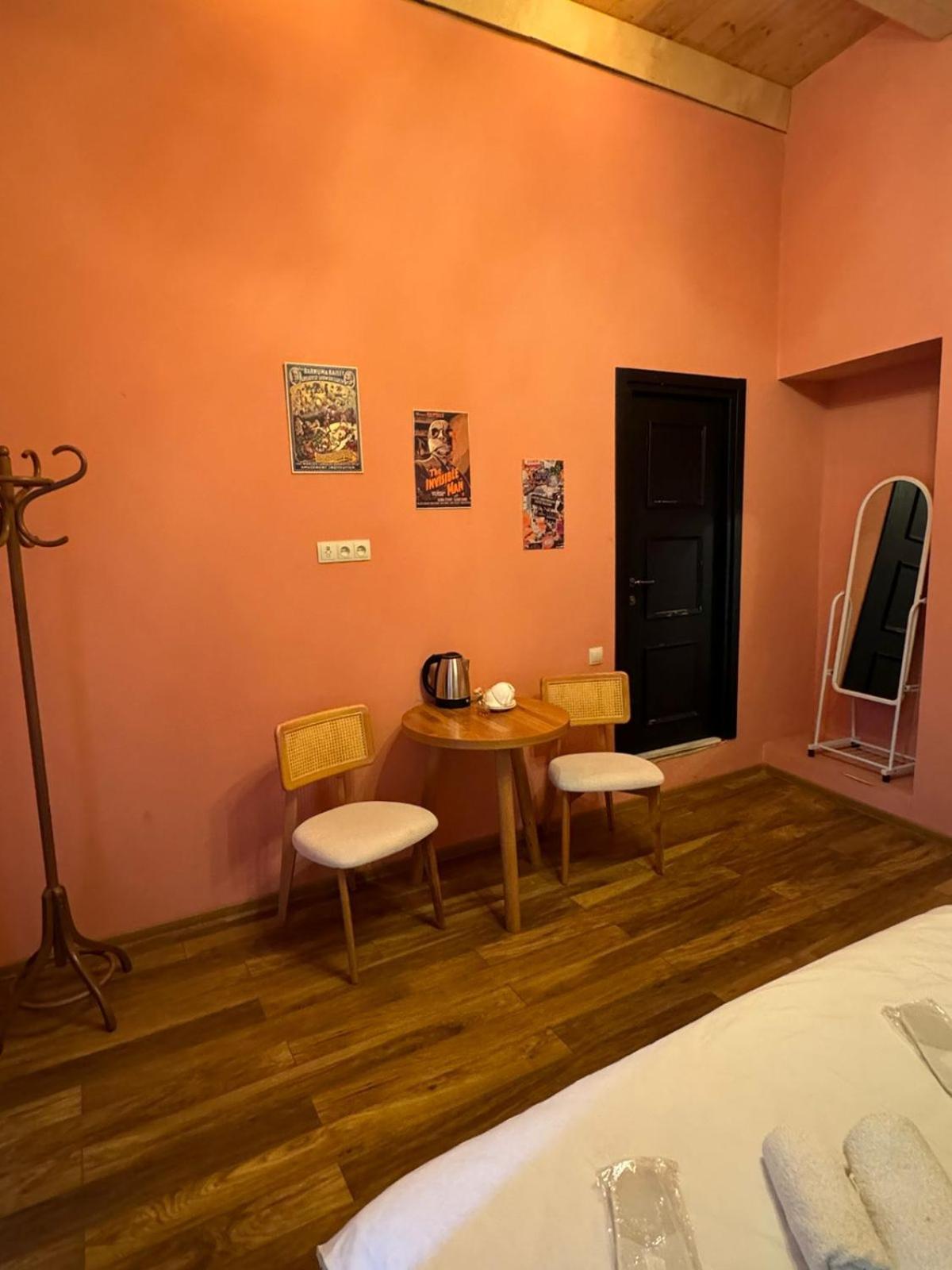 Vintage Room Tbilisi Esterno foto